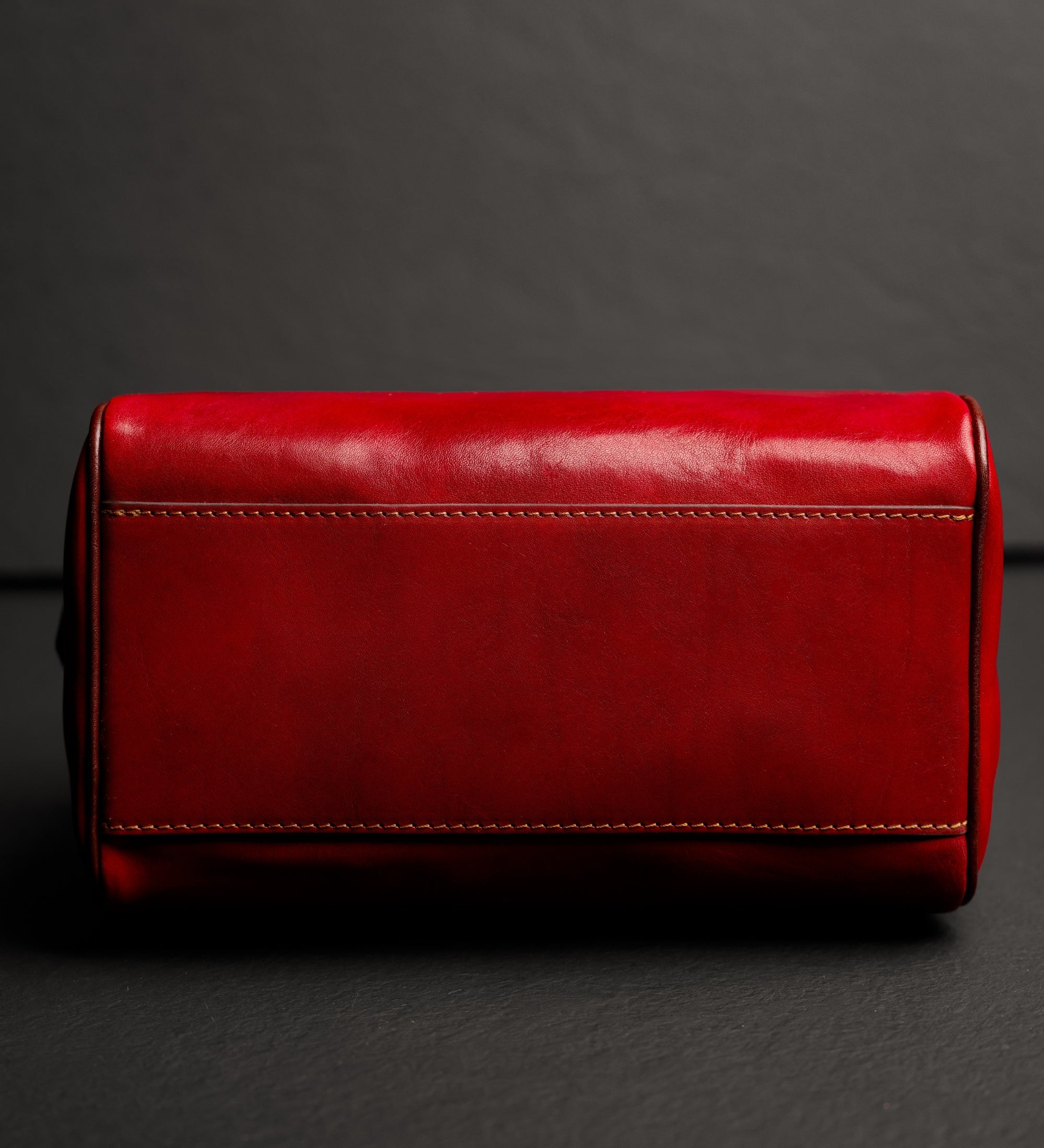 Womens Leather Barrel Bag Handbag - Little Dorrit