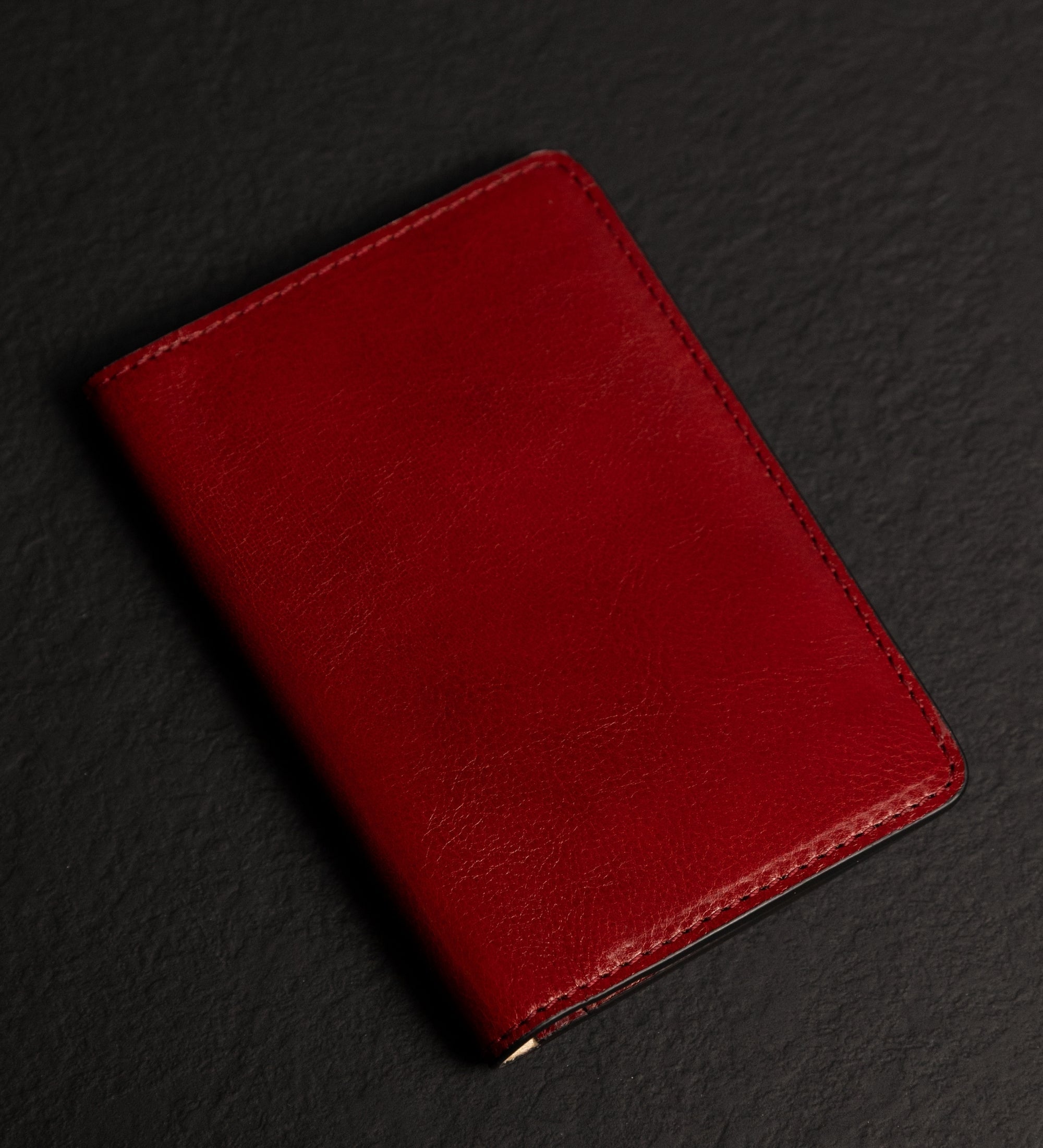 Small Leather Passport Holder - Gulliver's Travels