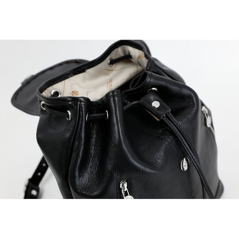 Full Grain Italian Leather Backpack - White Noise Time Resistance