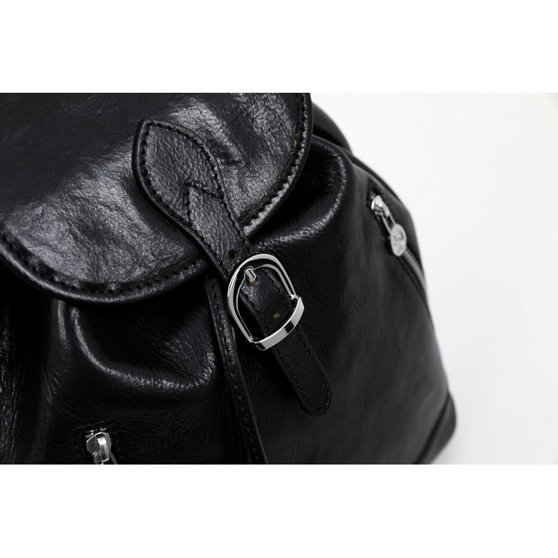 Full Grain Italian Leather Backpack - White Noise Time Resistance