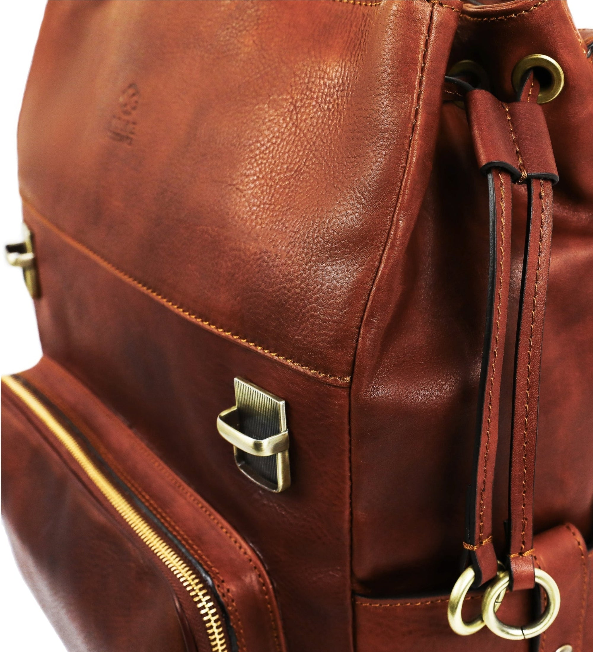 Full Grain Italian Leather Backpack - The Good Earth