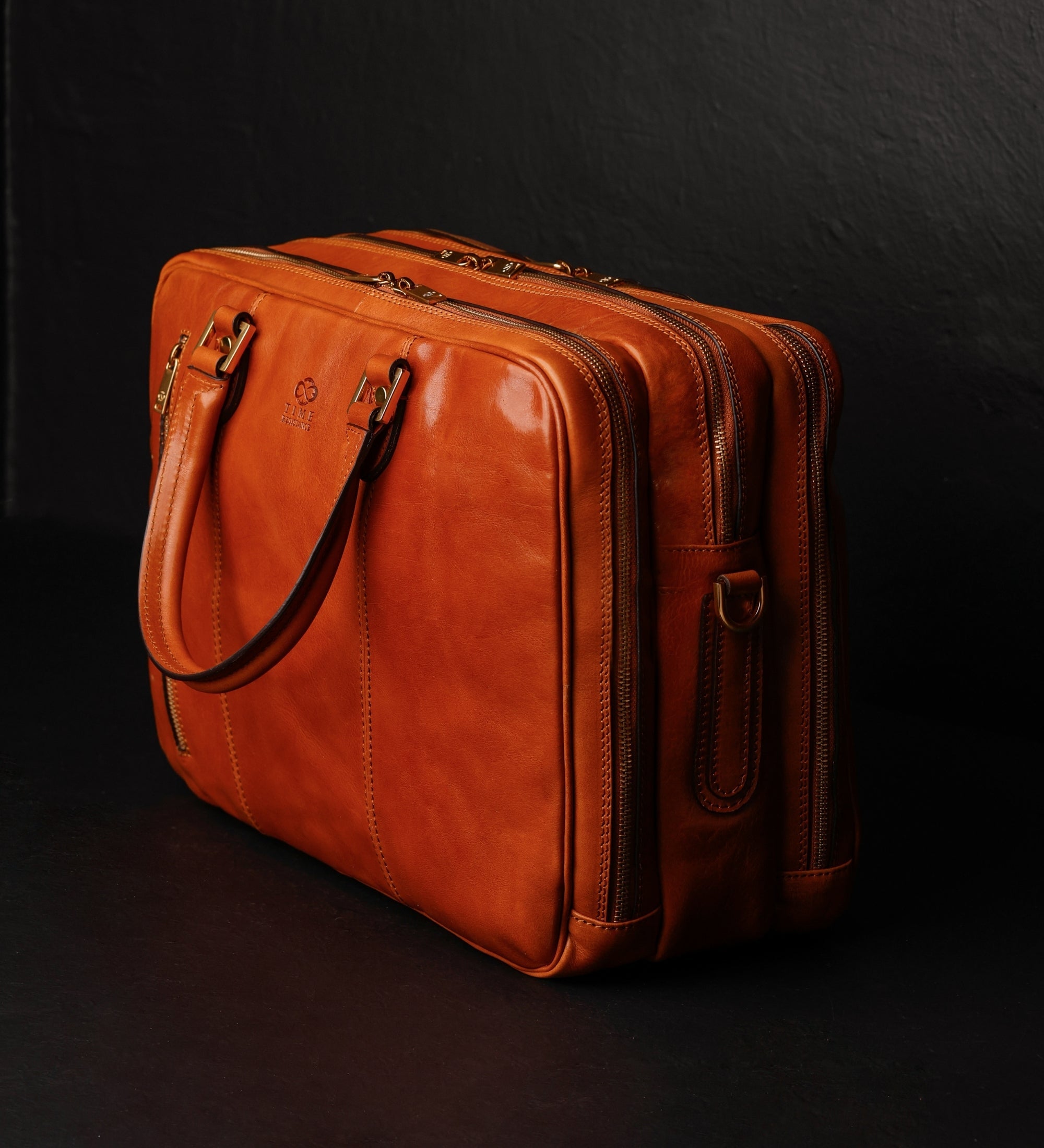 Womens Leather Convertible Bag Backpack - A Farewell to Arms