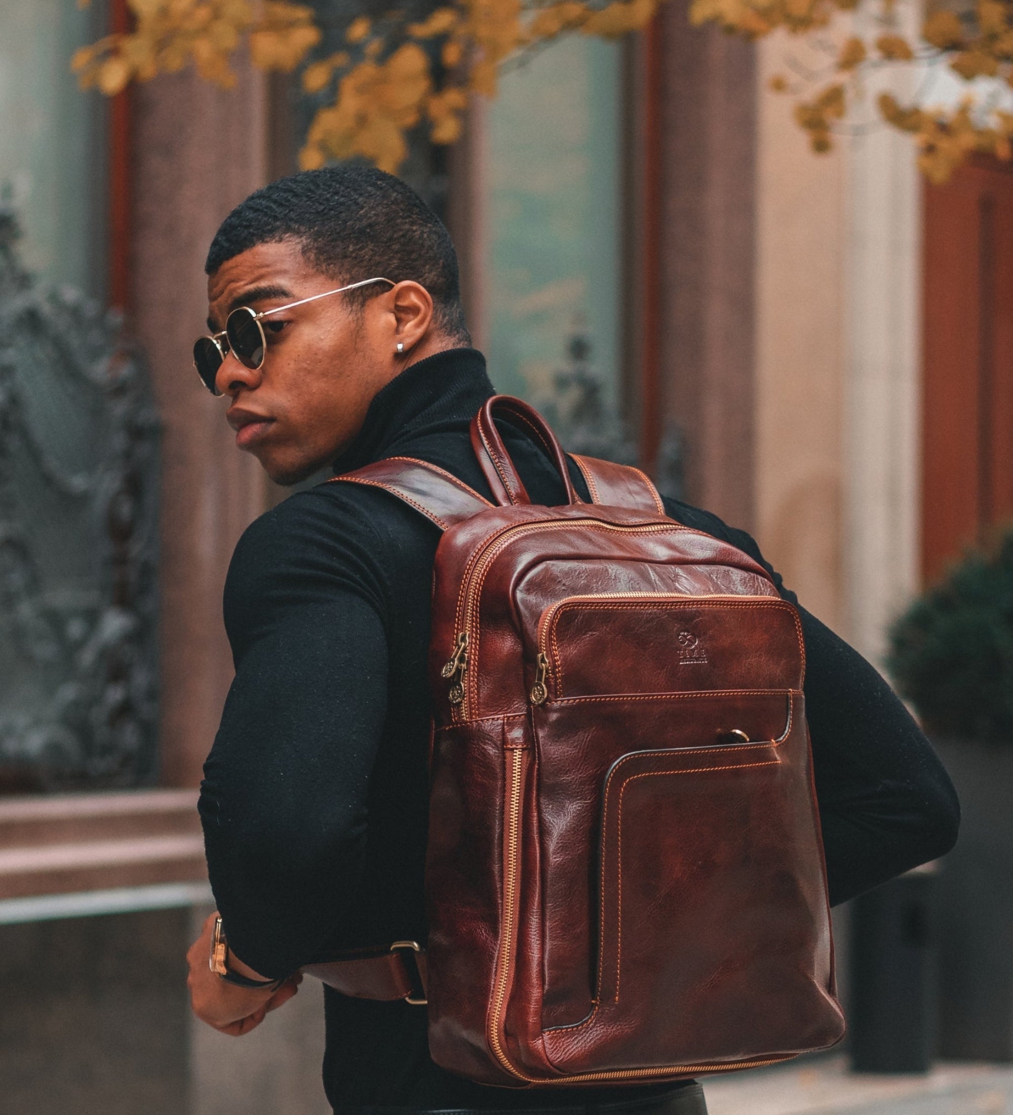 Brown Large Full Grain Italian Leather Backpack - L.A. Confidential