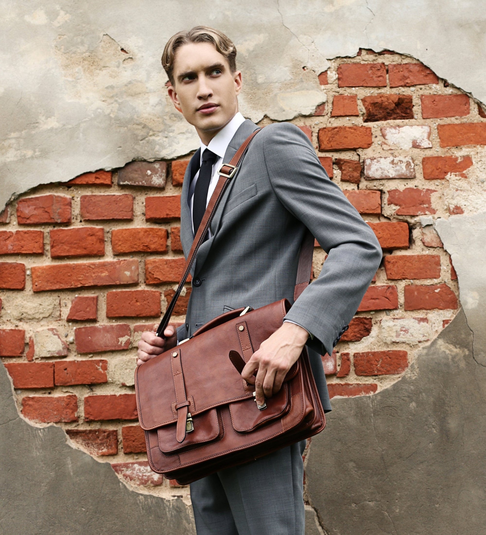 Full Grain Italian Leather Briefcase Backpack - A Midsummer Night's Dream