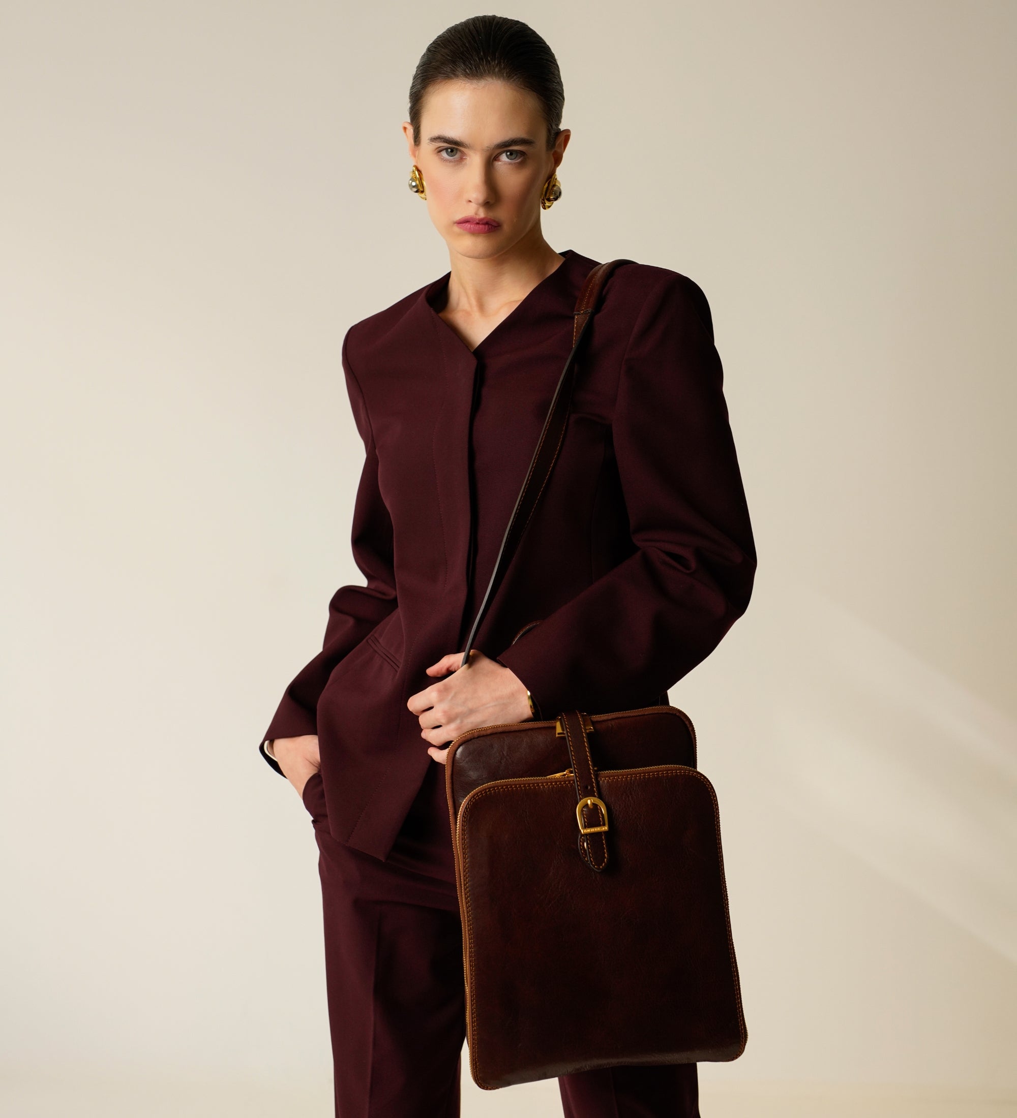 Time Resistance Womens Full Grain Leather Backpack Convertible Bag
