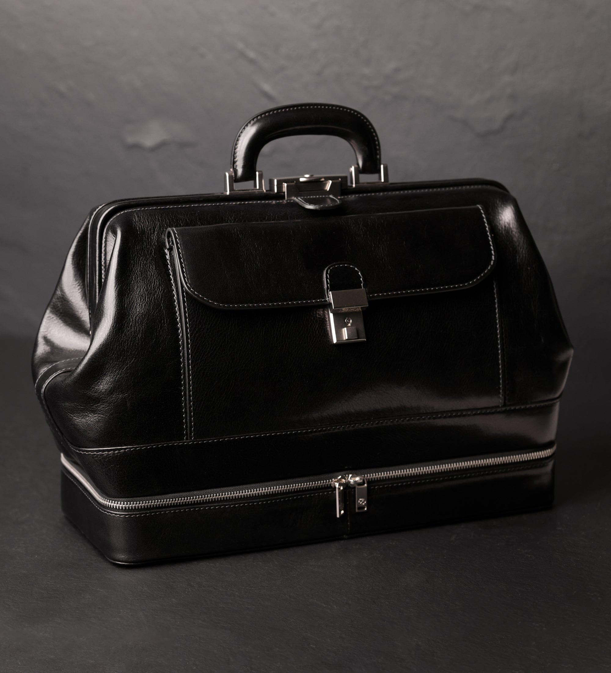 Large Full Grain Italian Leather Doctor Bag - The Master and Margarita