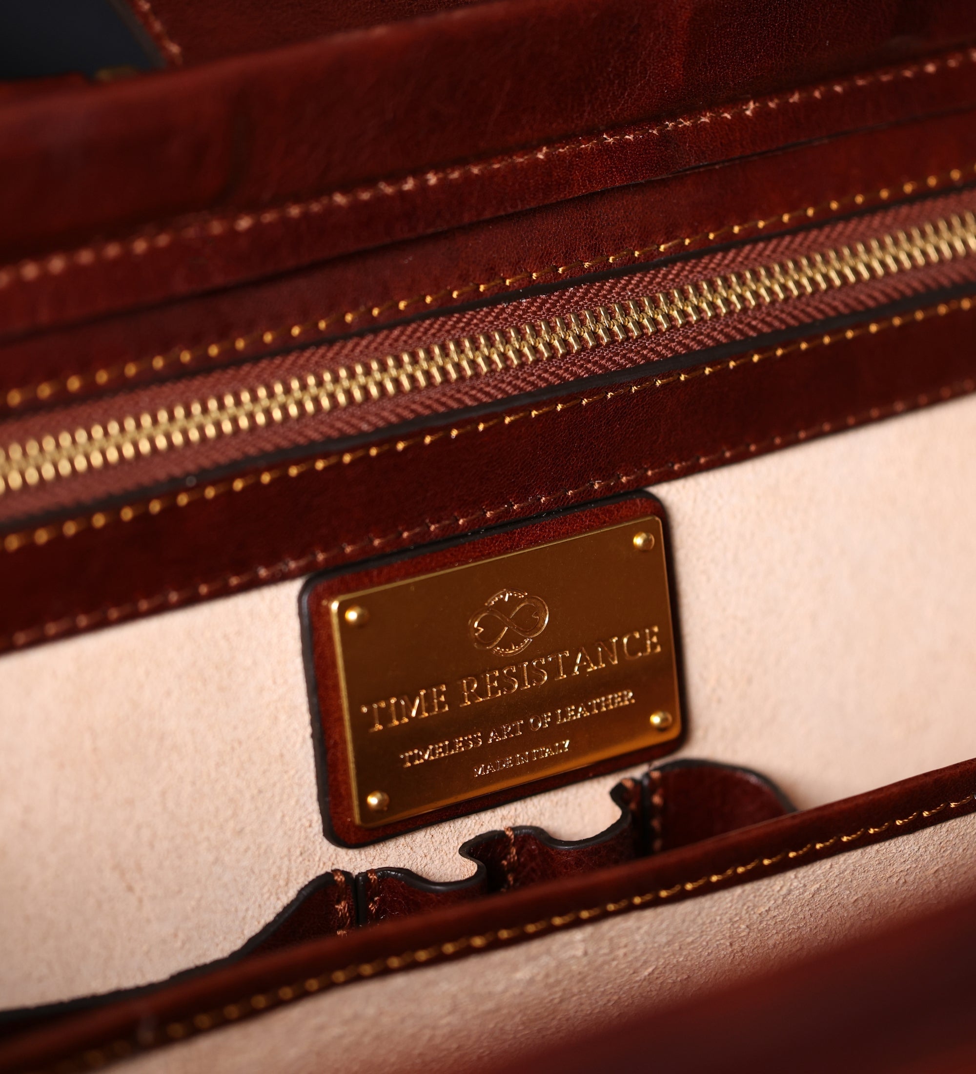 Large Full Grain Italian Leather Briefcase - The Firm