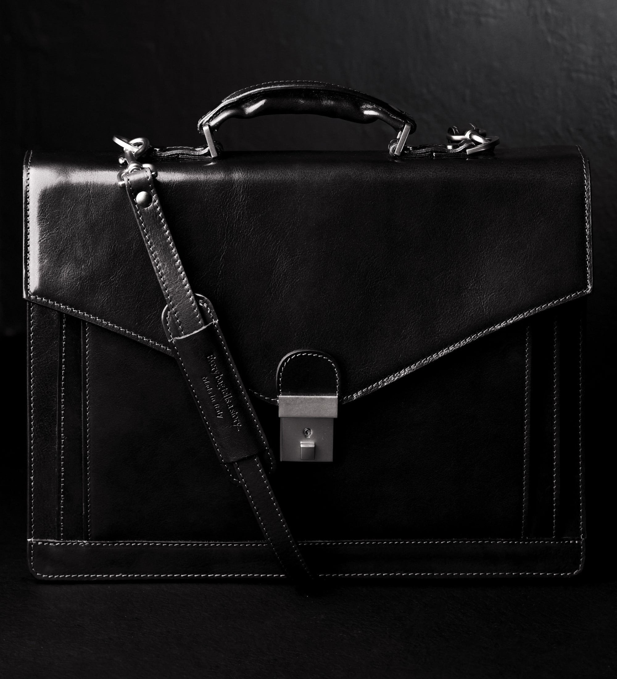 Classic Design Leather Briefcase - The Magus