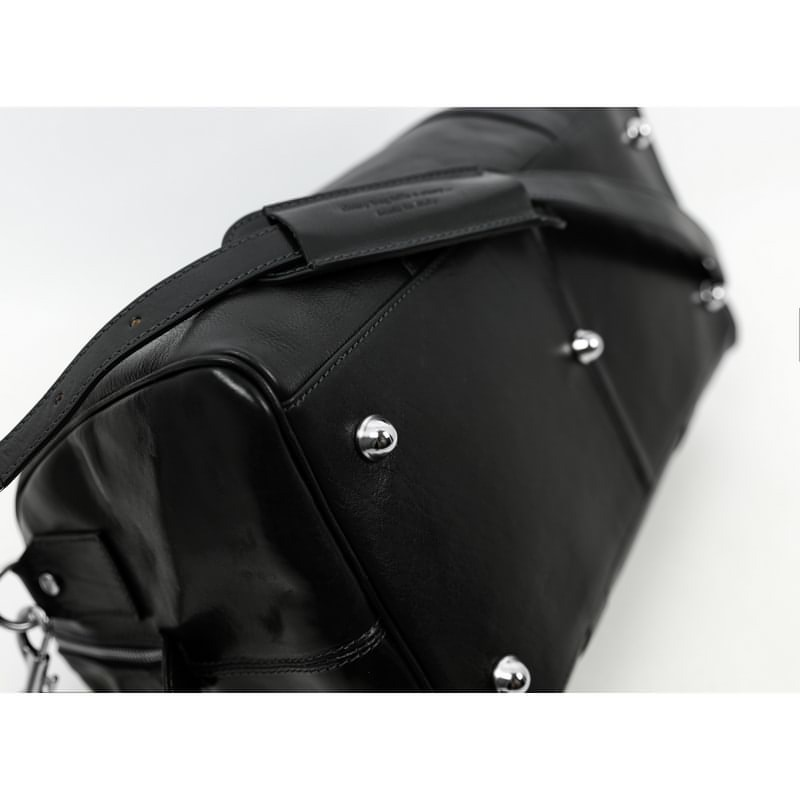 Unisex Small Full Grain Italian Leather Overnight Bag - The Ambassadors Time Resistance