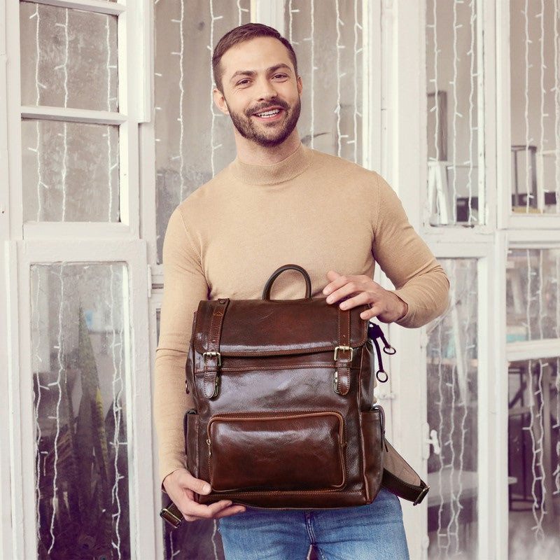 Unisex Full Grain Italian Leather Backpack - The Good Earth Time Resistance