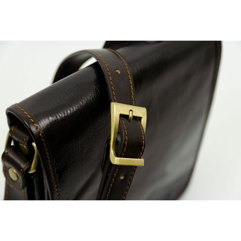 Made in Italy - Men's Smooth Leather Crossbody Messenger Bag – AMMA JO